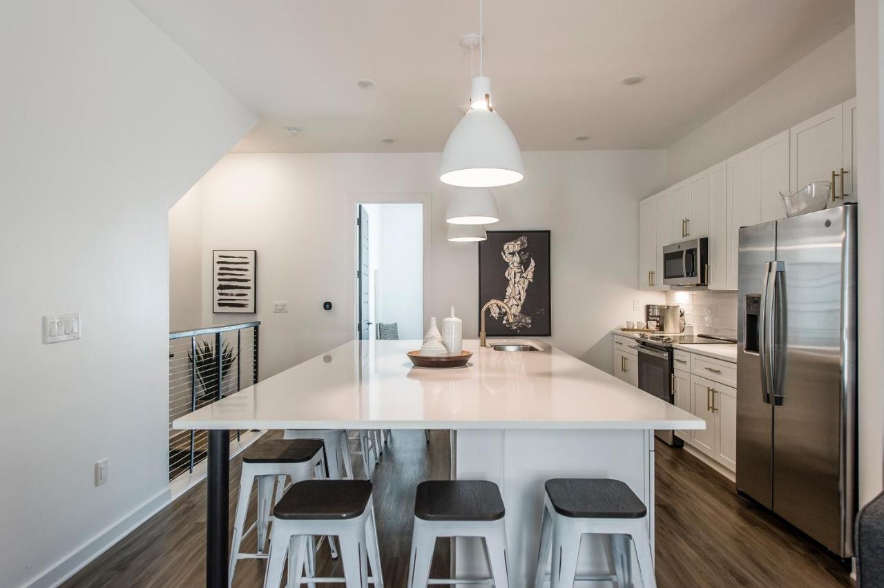 Brand New 4 Bedroom 4Bath Townhome With Amazing Rooftop! 纳什维尔 外观 照片